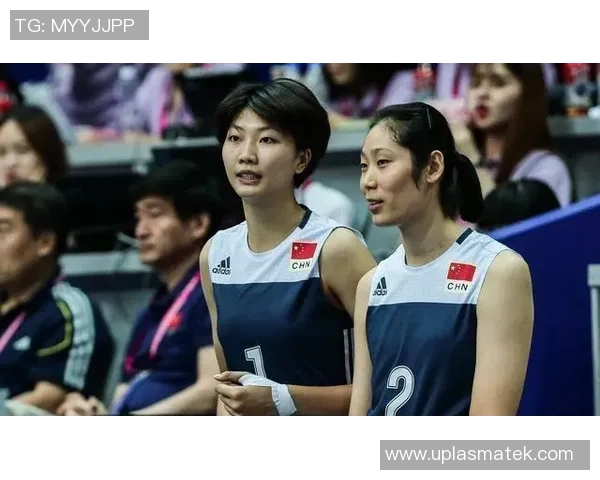 重庆排球队与南京排球队赛后复盘分析灵活性对比及战术启示