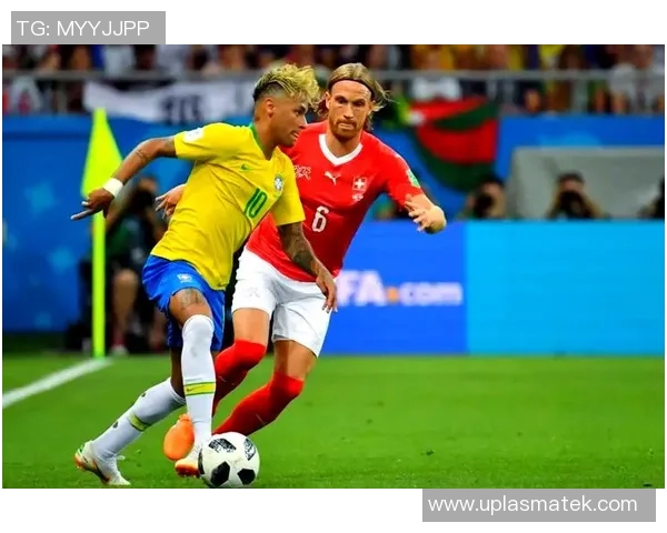 足球巨星们的奢华假期生活揭秘与精彩瞬间回顾